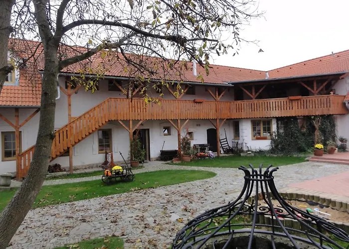 Keramika Pensión 3*