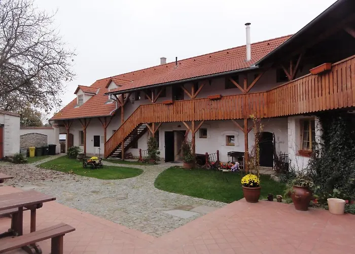 Keramika 3* Jindřichův Hradec